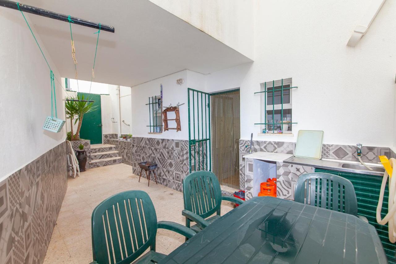 B18 - Village Street Apartment ลากอส ภายนอก รูปภาพ